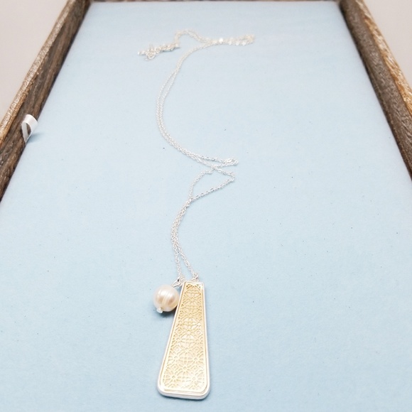 Reversible two tone long necklace - Picture 4 of 4